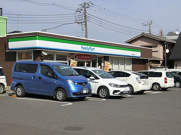 ファミリーマート千葉旭町店まで135m
