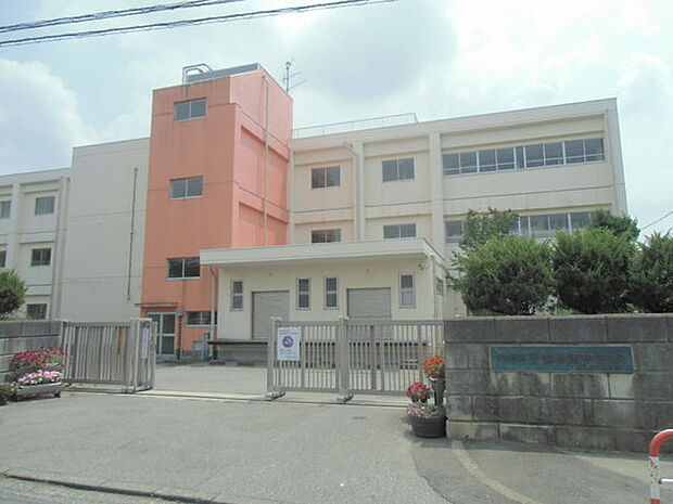 千葉市立千城台南中学校まで700m