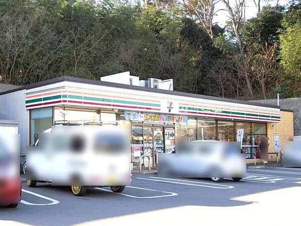 セブンイレブン千葉作草部町店まで232m
