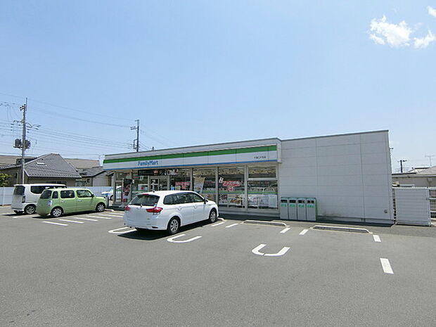 ファミリーマート千葉仁戸名店まで276m