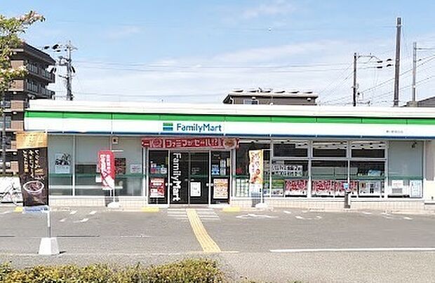 ファミリーマート野口町坂元店まで963m
