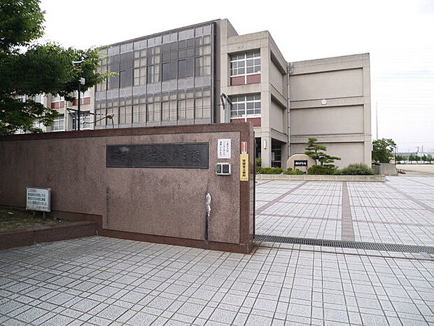 加古川市立若宮小学校まで1306m