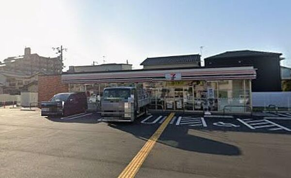 セブン-イレブン明石土山北店まで394m