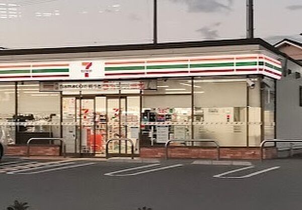 セブンイレブン稲美国岡店まで1823m