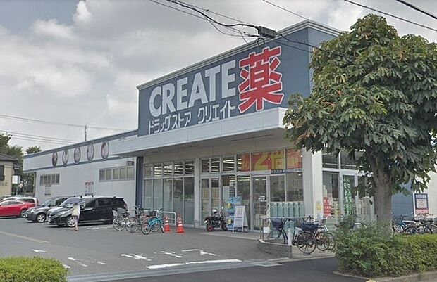 クリエイトエス・ディー松戸二十世紀が丘店まで1097m、9:00~21:00まで営業しています。日用品や食料品などもあり、生活必需品が揃いますね。