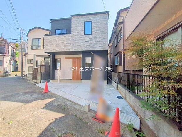 物件のご提案から現地へのご案内、ご契約まで、業務に精通したスタッフが対応させて頂きます。お気軽にご相談ください。