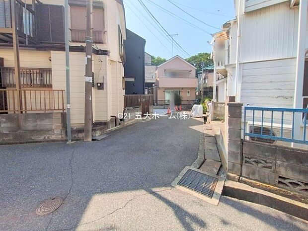 物件のご提案から現地へのご案内、ご契約まで、業務に精通したスタッフが対応させて頂きます。お気軽にご相談ください。