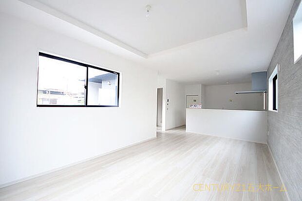 物件のご提案から現地へのご案内、ご契約まで、業務に精通したスタッフが対応させて頂きます。お気軽にご相談ください☆