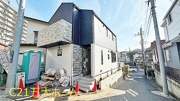 1月完成予定です。物件のご提案から現地へのご案内、ご契約まで、業務に精通したスタッフが対応させて頂きます。お気軽にご相談ください！撮影日：25/11/24