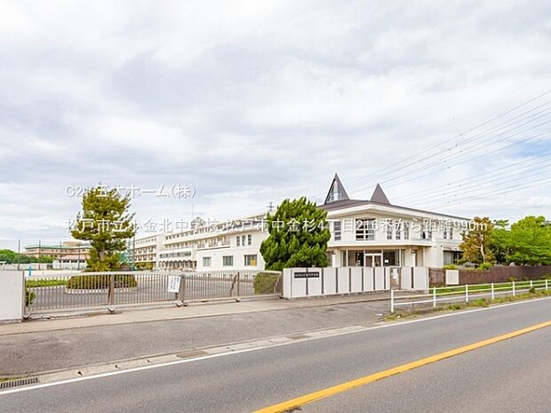 松戸市立小金北中学校まで1700m、撮影日:2022/04/27　990　松戸市立小金北中学校