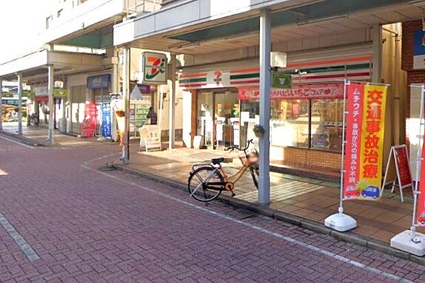 セブンイレブン流山江戸川台東店まで719m