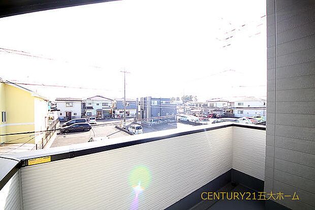 物件のご提案から現地へのご案内、ご契約まで、業務に精通したスタッフが対応させて頂きます。お気軽にご相談ください☆（1号棟）