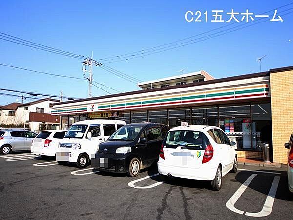 セブンイレブン柏東台まで724m