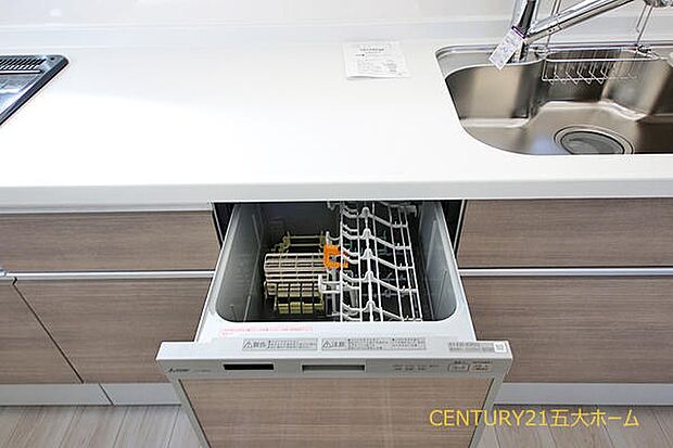 物件のご提案から現地へのご案内、ご契約まで、業務に精通したスタッフが対応させて頂きます。お気軽にご相談ください☆