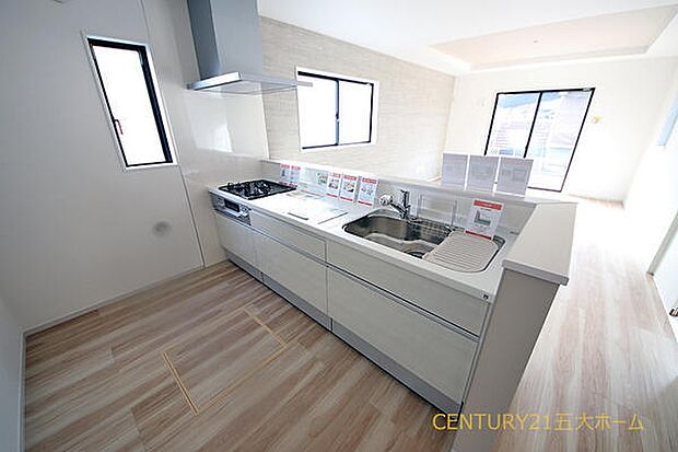 物件のご提案から現地へのご案内、ご契約まで、業務に精通したスタッフが対応させて頂きます。お気軽にご相談ください☆