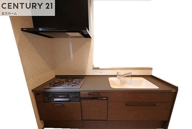 近くには同仕様物件がございますので、内装等のイメージをご確認いただけます。お気軽にお問い合わせください。