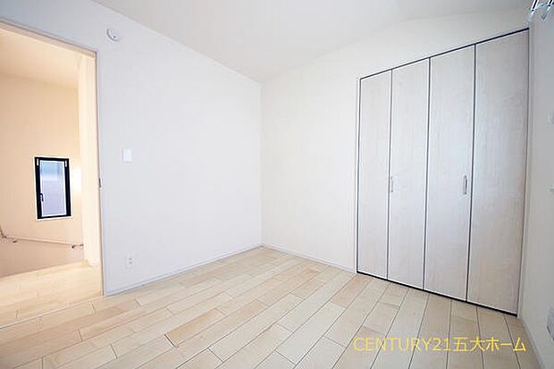 物件のご提案から現地へのご案内、ご契約まで、業務に精通したスタッフが対応させて頂きます。お気軽にご相談ください☆（B号棟）