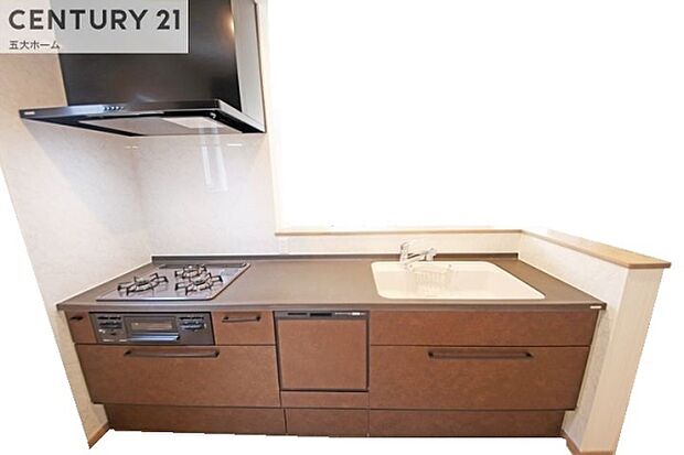 近くには同仕様物件がございますので、内装等のイメージをご確認いただけます。お気軽にお問い合わせください。