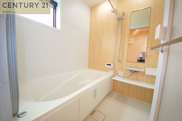 近くには同仕様物件がございますので、内装等のイメージをご確認いただけます。お気軽にお問い合わせください。