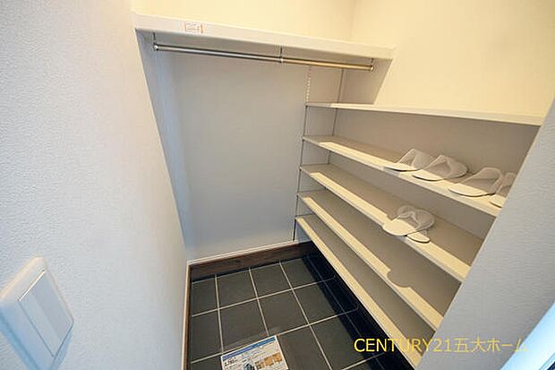 物件のご提案から現地へのご案内、ご契約まで、業務に精通したスタッフが対応させて頂きます。お気軽にご相談ください☆