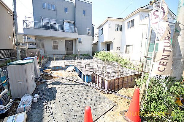 9月完成予定です。物件のご提案から現地へのご案内、ご契約まで、業務に精通したスタッフが対応させて頂きます。お気軽にご相談ください。撮影日:26/07/20