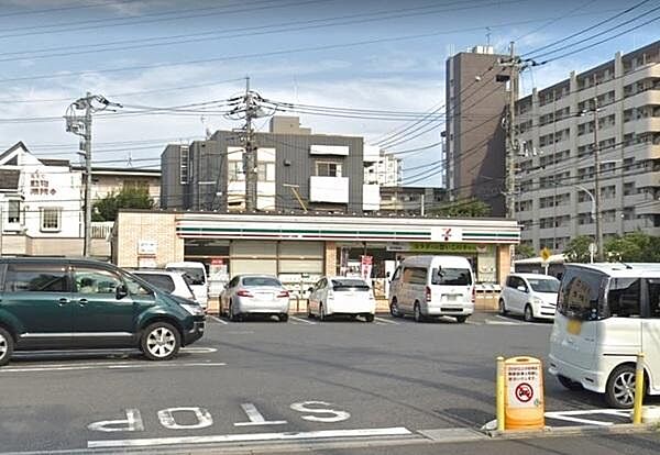 セブンイレブン新松戸ゆりのき通り店まで333m