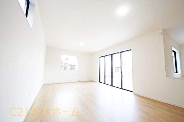 物件のご提案から現地へのご案内、ご契約まで、業務に精通したスタッフが対応させて頂きます。お気軽にご相談ください!