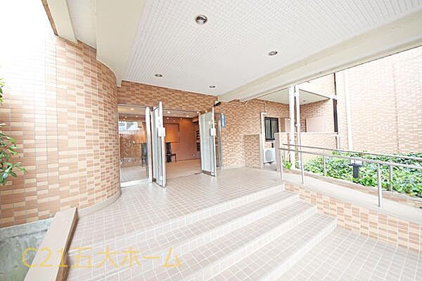 物件のご提案から現地へのご案内、ご契約まで、業務に精通したスタッフが対応させて頂きます。お気軽にご相談ください！