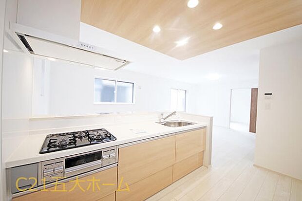物件のご提案から現地へのご案内、ご契約まで、業務に精通したスタッフが対応させて頂きます。お気軽にご相談ください!
