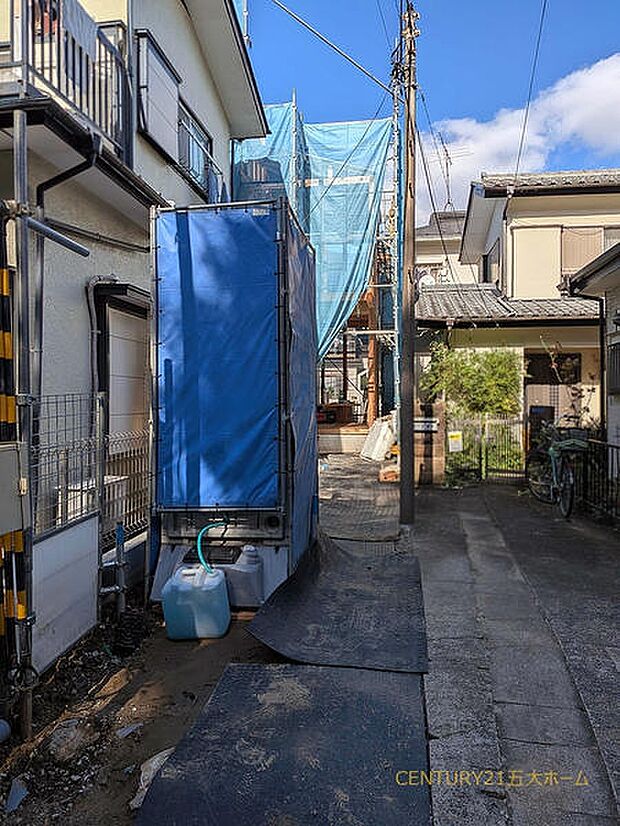 1月完成予定です。物件のご提案から現地へのご案内、ご契約まで、業務に精通したスタッフが対応させて頂きます。お気軽にご相談ください。撮影日：26/10/01