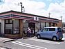 周辺：セブンイレブン東初石3丁目店まで834m