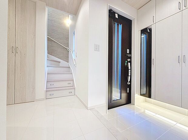 玄関に土間収納付き