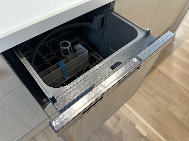 家事の時短に役立つ食洗機。省スペースのビルトインタイプ