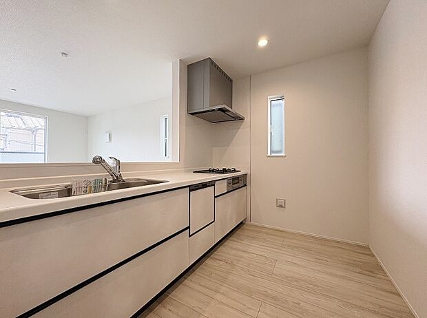 使い勝手の良いシステムキッチン