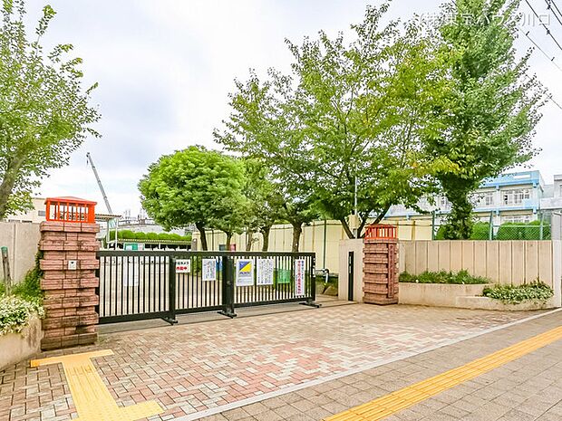 戸田市立戸田第一小学校 400m