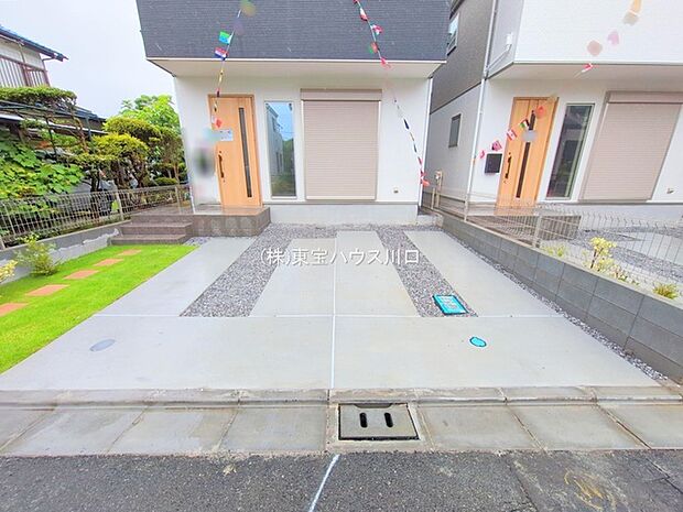 業務スーパー徒歩5分。セブンイレブン6分。買い物便利。