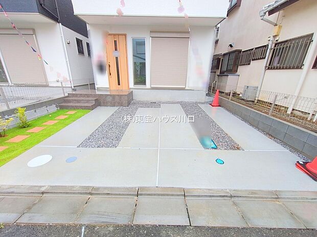 業務スーパー徒歩5分。セブンイレブン6分。買い物便利。