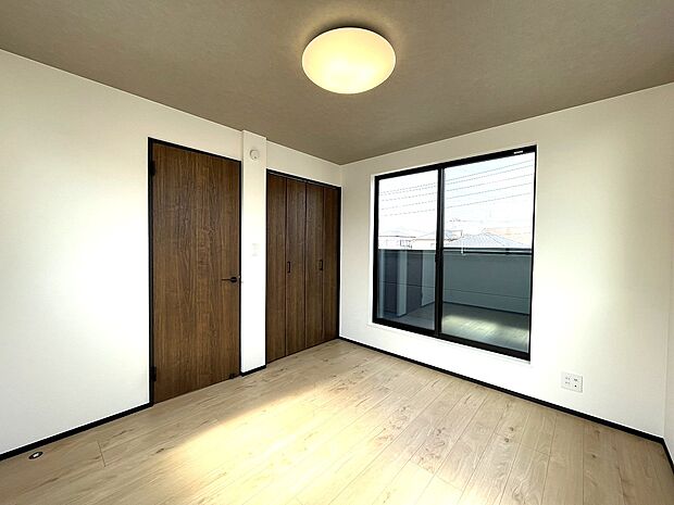 3階5.68帖の洋室