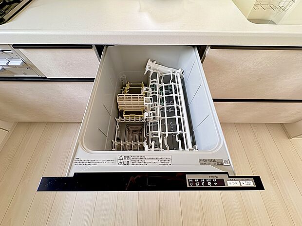 家事の時短に役立つ食洗機。省スペースのビルトインタイプ
