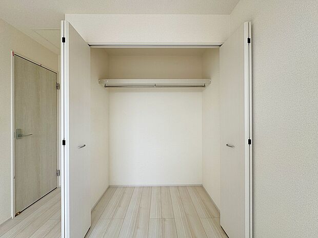 各部屋、クローゼット付き