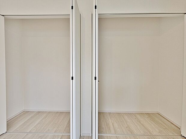 ダブルクローゼット