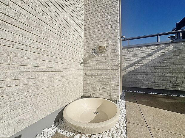 屋上バルコニー水栓