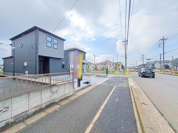 前面道路含む現地