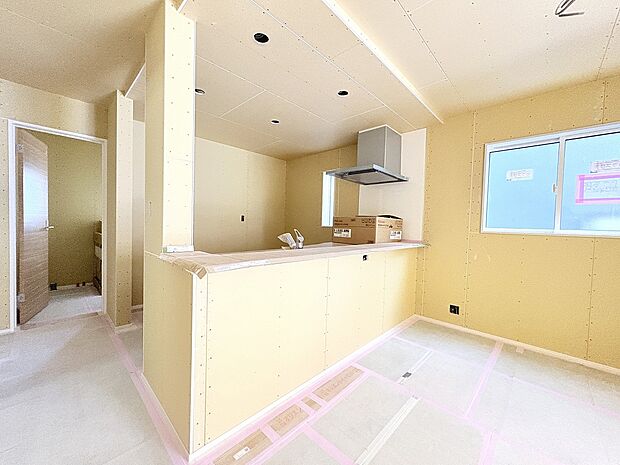 (2025年11月上旬撮影)