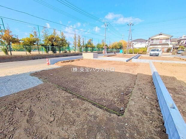 前面道路含む現地