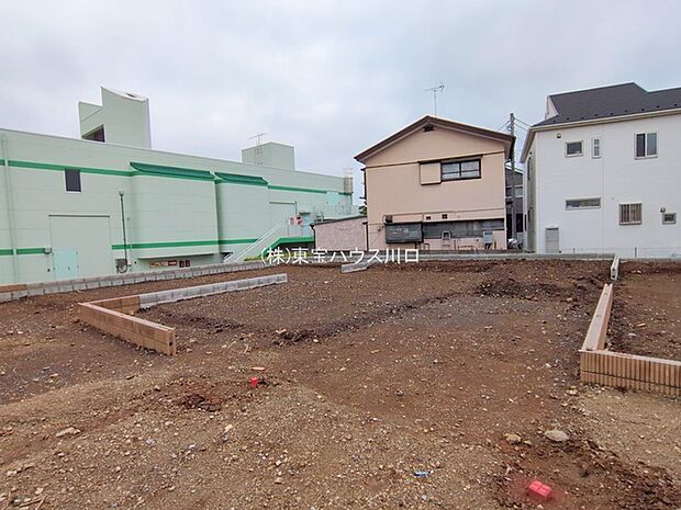 前面道路含む現地