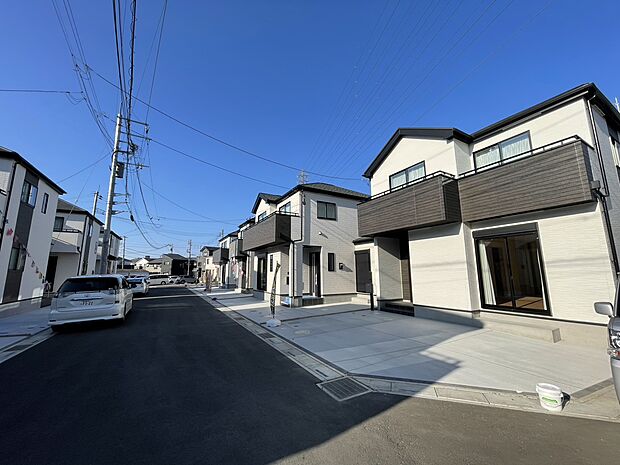 地震に強く、家計に優しい住まい。国が定めた耐震等級での「3」を取得。さらにZEH基準の省エネ性能で光熱費もぐっと節約。家族の安全と将来の安心を考えた、信頼の住まいです。