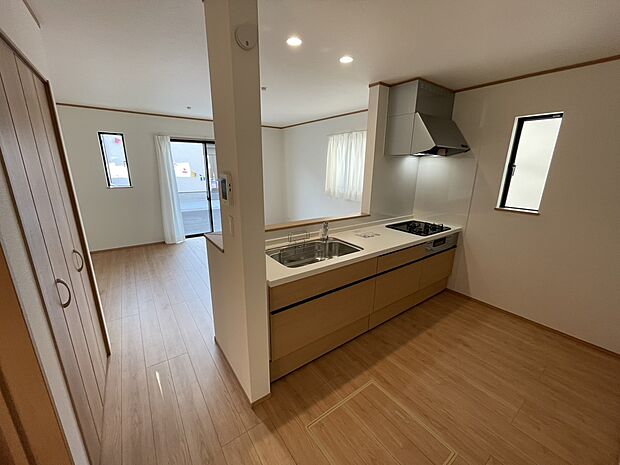 家族のコミュニケーションが自然と生まれる、笑顔あふれる住まいです。