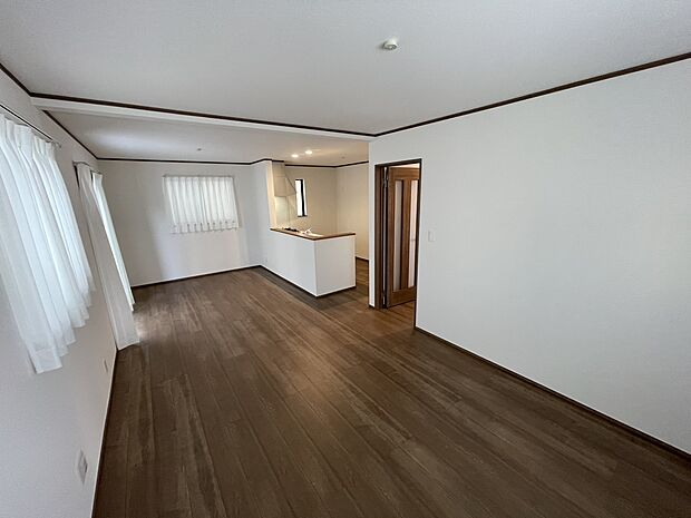 家族のコミュニケーションが自然と生まれる、笑顔あふれる住まいです。