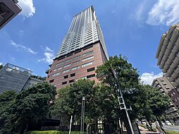 クロスエアタワー